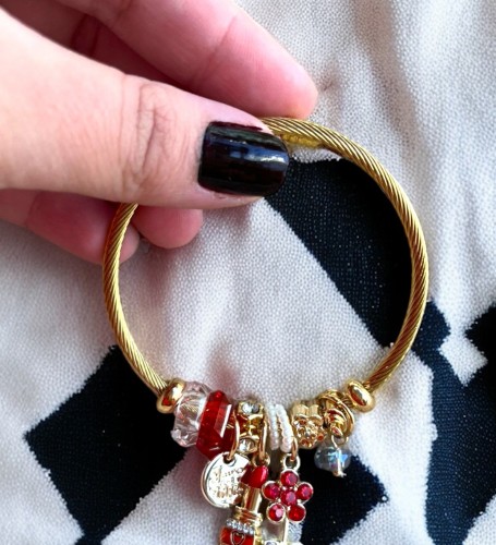 Pandora Charmlı Altın Renklii Bileklik